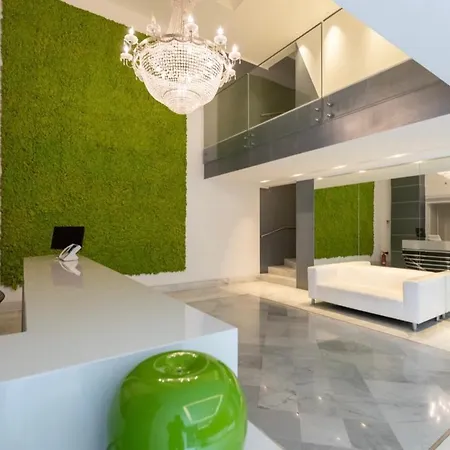 Villa Enchanting Garden Retreat Roma