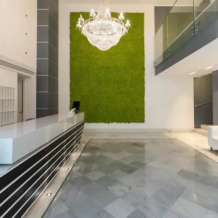 Enchanting Garden Retreat * Roma