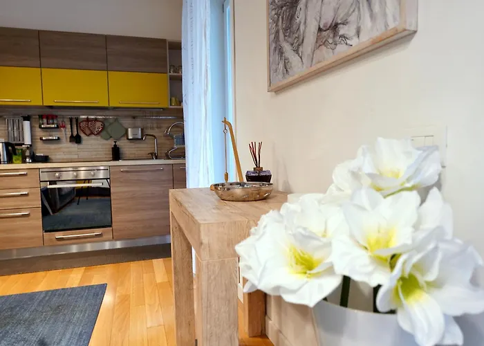 别墅 Enchanting Garden Retreat